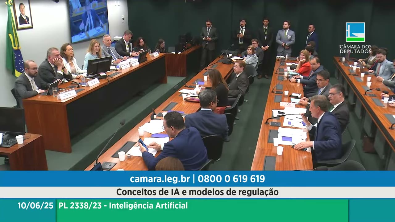 Vídeo do evento em 1:48:54