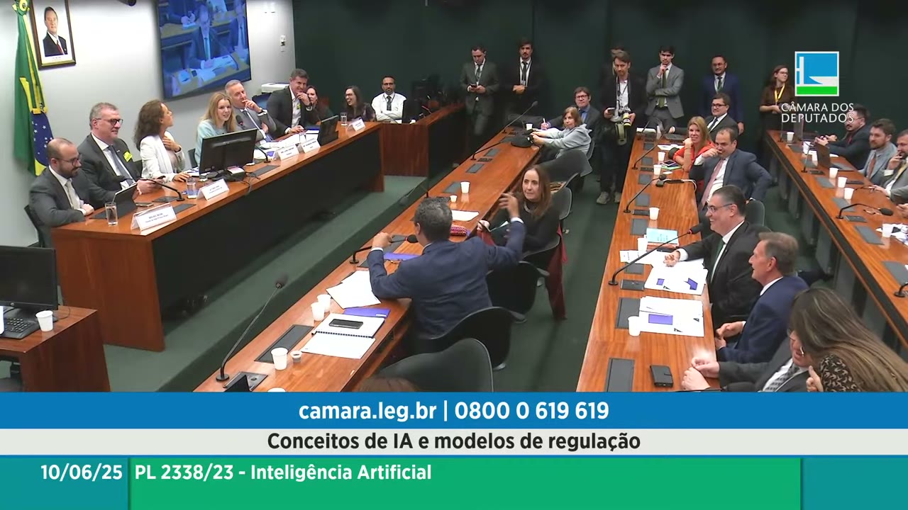 Vídeo do evento em 1:56:14