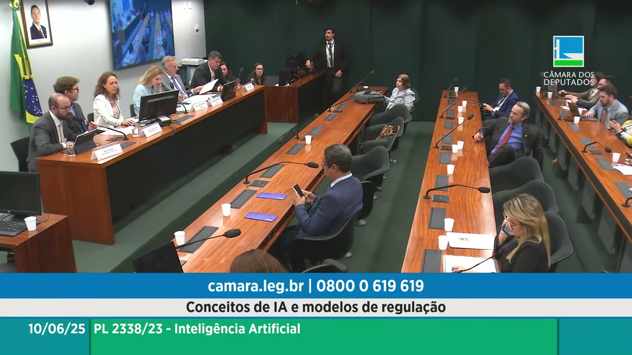 Vídeo do evento em 3:02:42