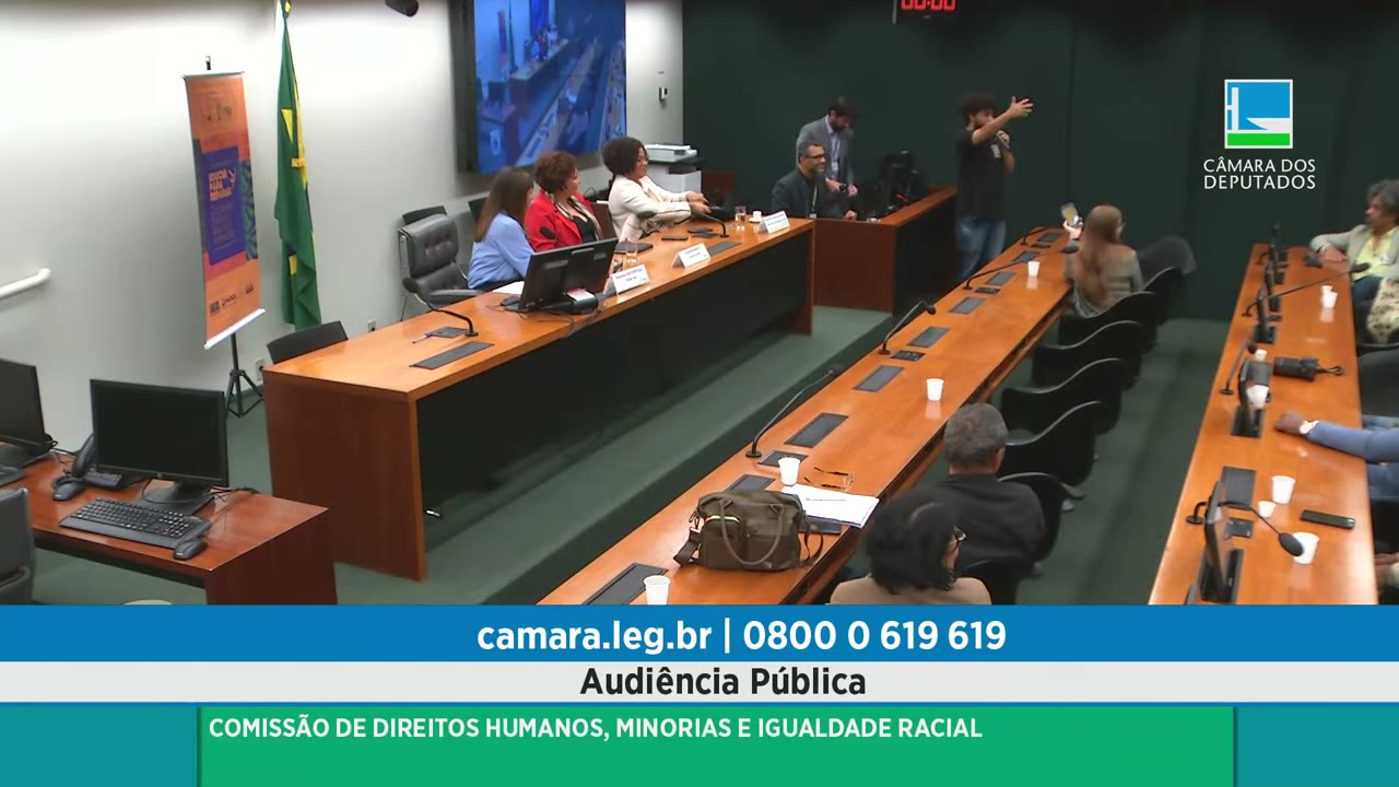 Vídeo do evento em 1:42:51