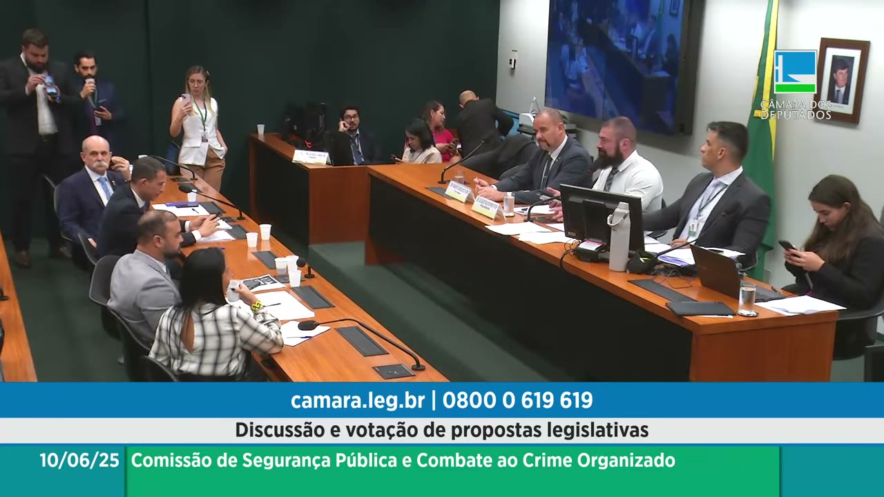 Vídeo do evento em 1:06:48