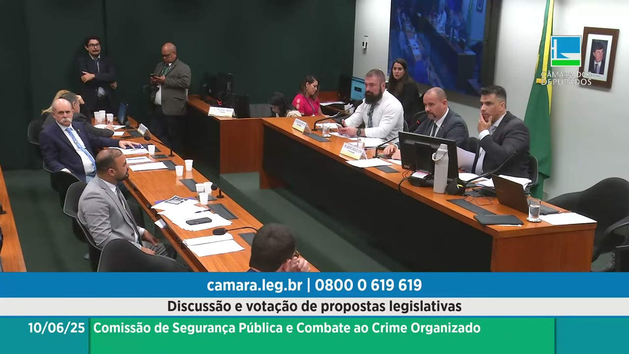 Vídeo do evento em 1:23:03