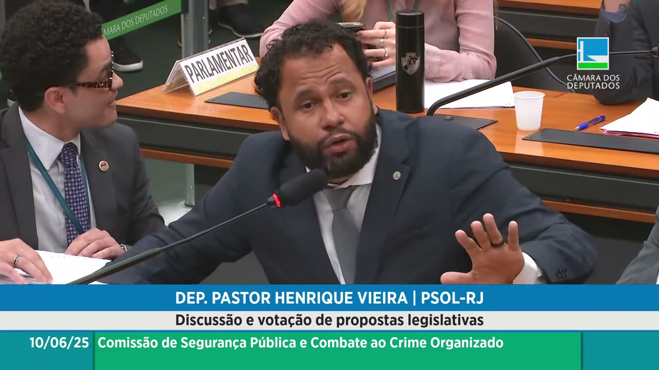 Vídeo do evento em 1:23:42