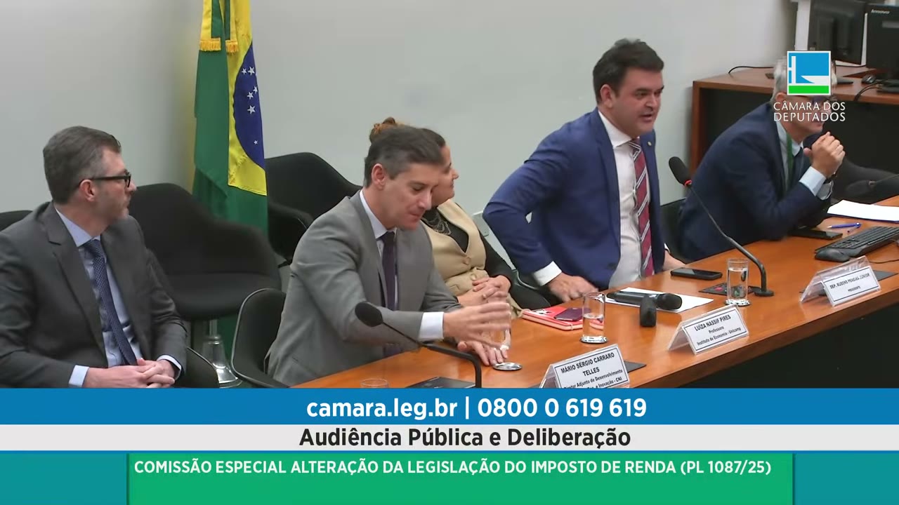 Vídeo do evento em 2:30:16