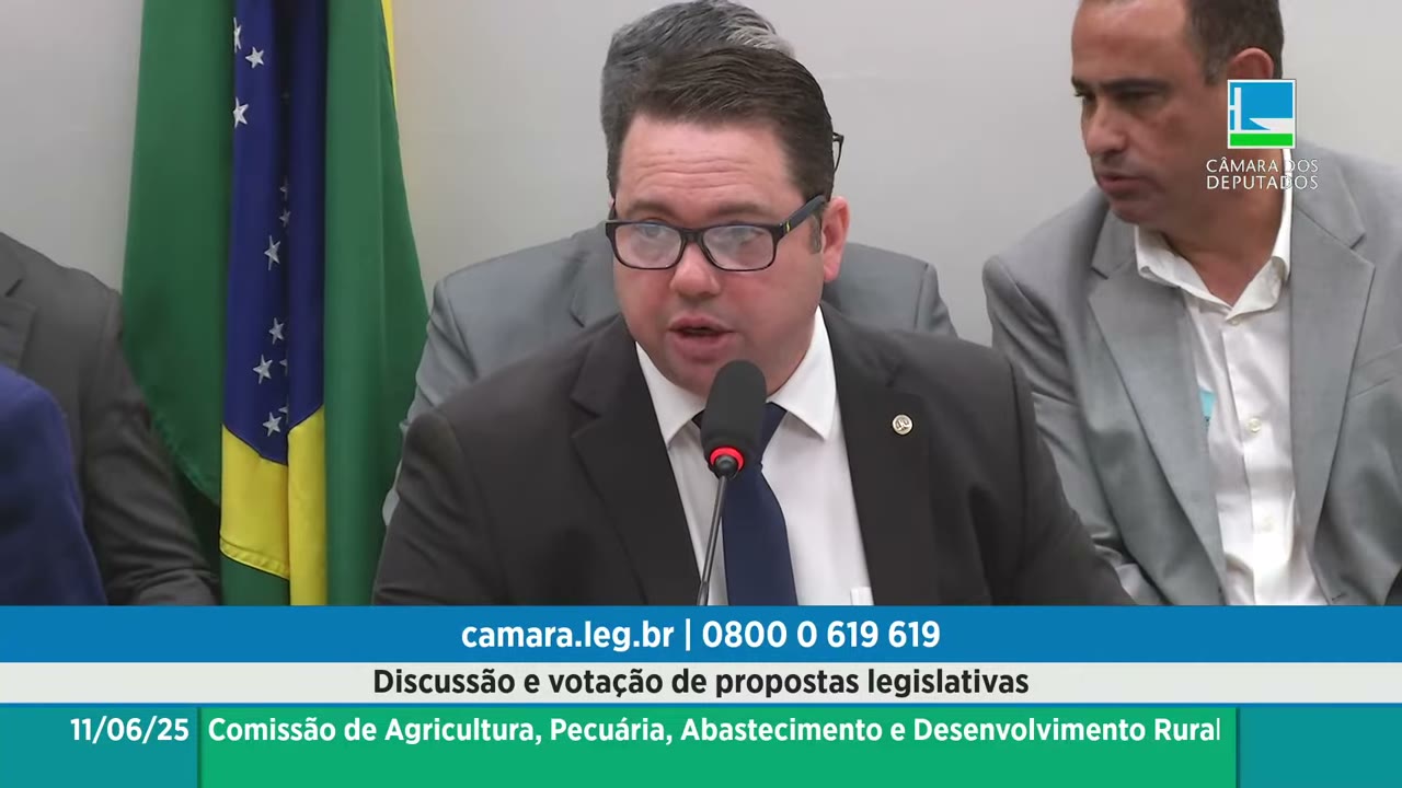 Vídeo do evento em 1:01:03