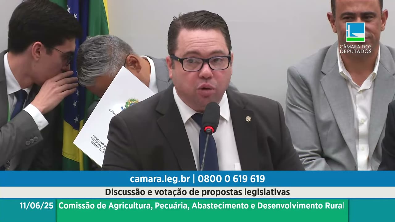 Vídeo do evento em 1:02:48