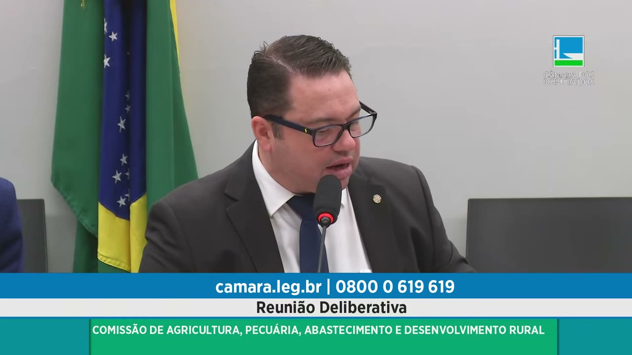 Vídeo do evento em 1:05:29