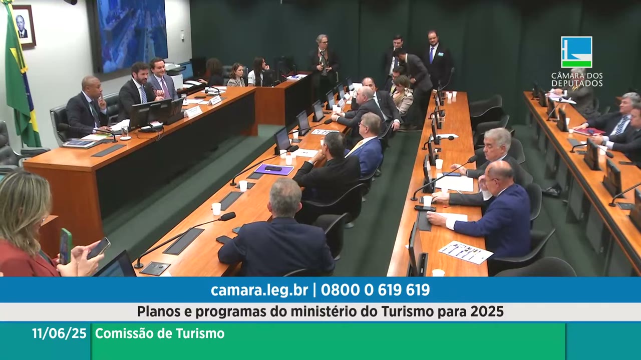 Vídeo do evento em 1:19:11
