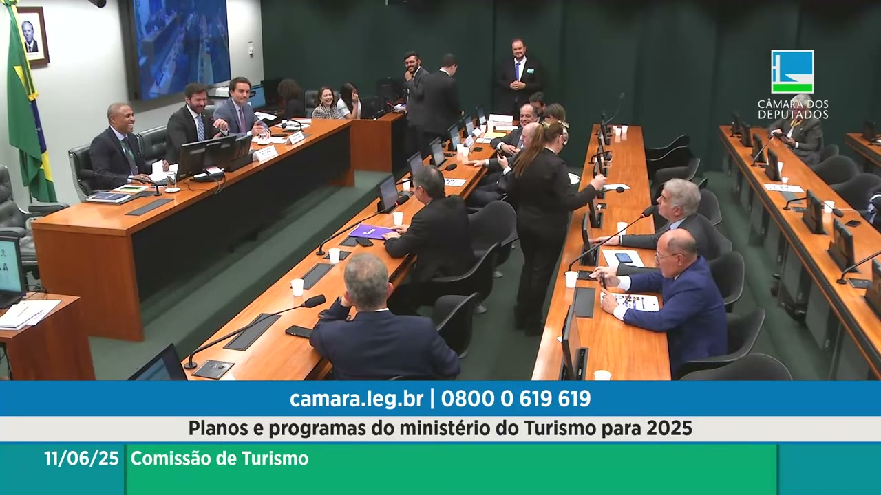 Vídeo do evento em 1:23:13