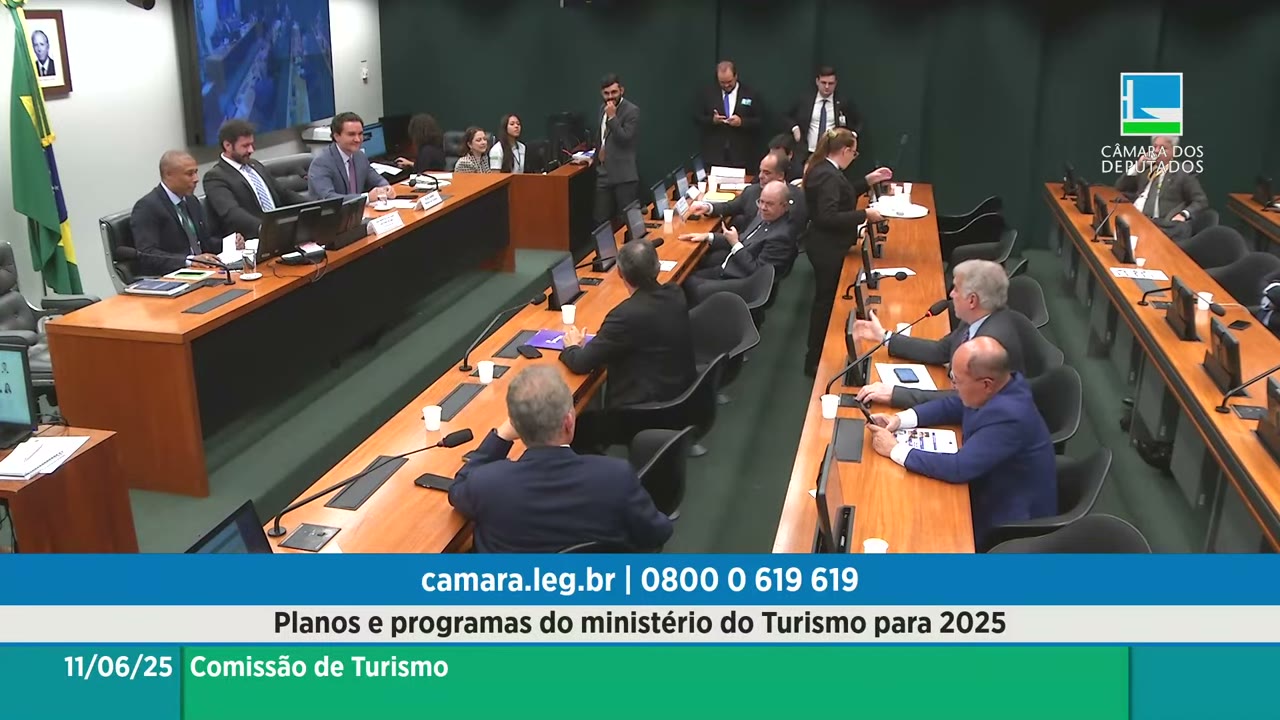 Vídeo do evento em 1:23:28