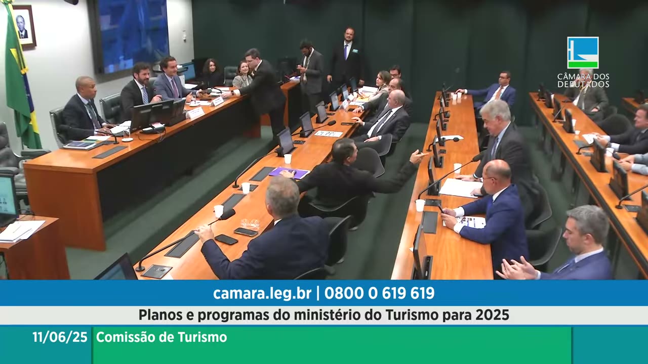 Vídeo do evento em 1:25:11