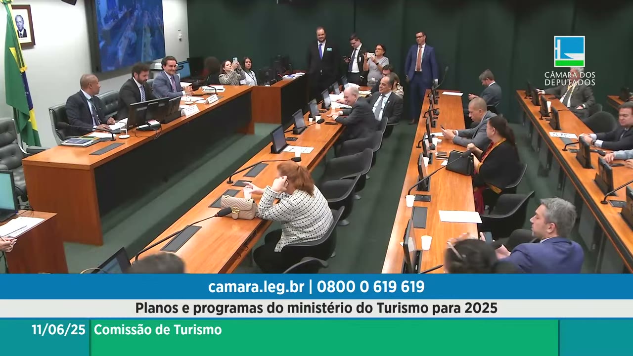 Vídeo do evento em 1:40:21