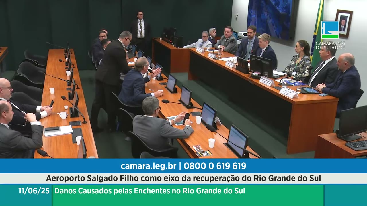 Vídeo do evento em 1:16:41