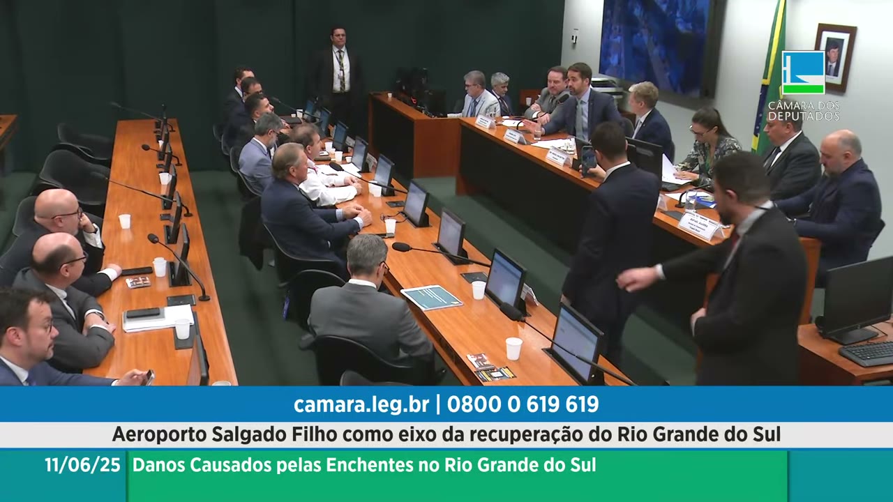 Vídeo do evento em 1:21:54