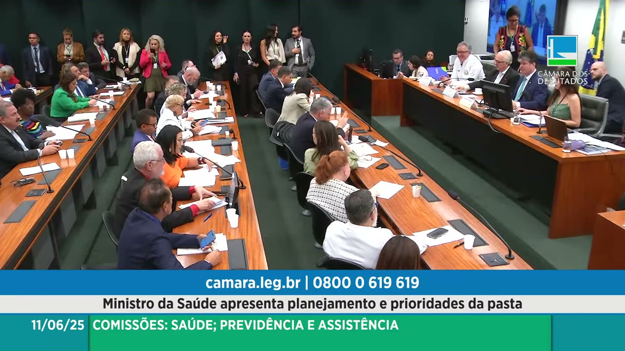 Vídeo do evento em 1:07:54