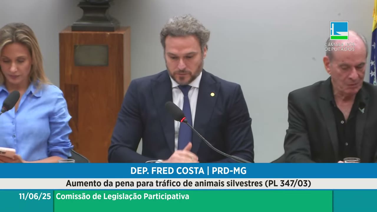 Vídeo do evento em 1:04:00