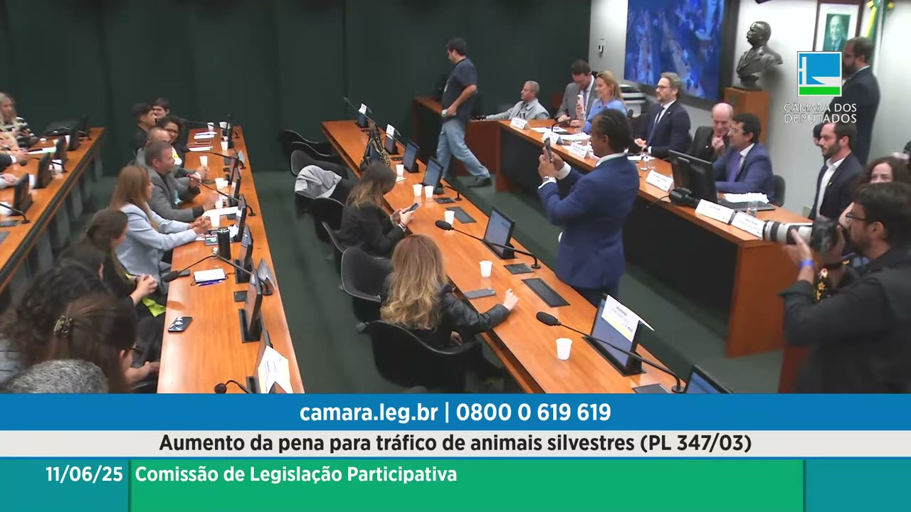 Vídeo do evento em 1:20:48