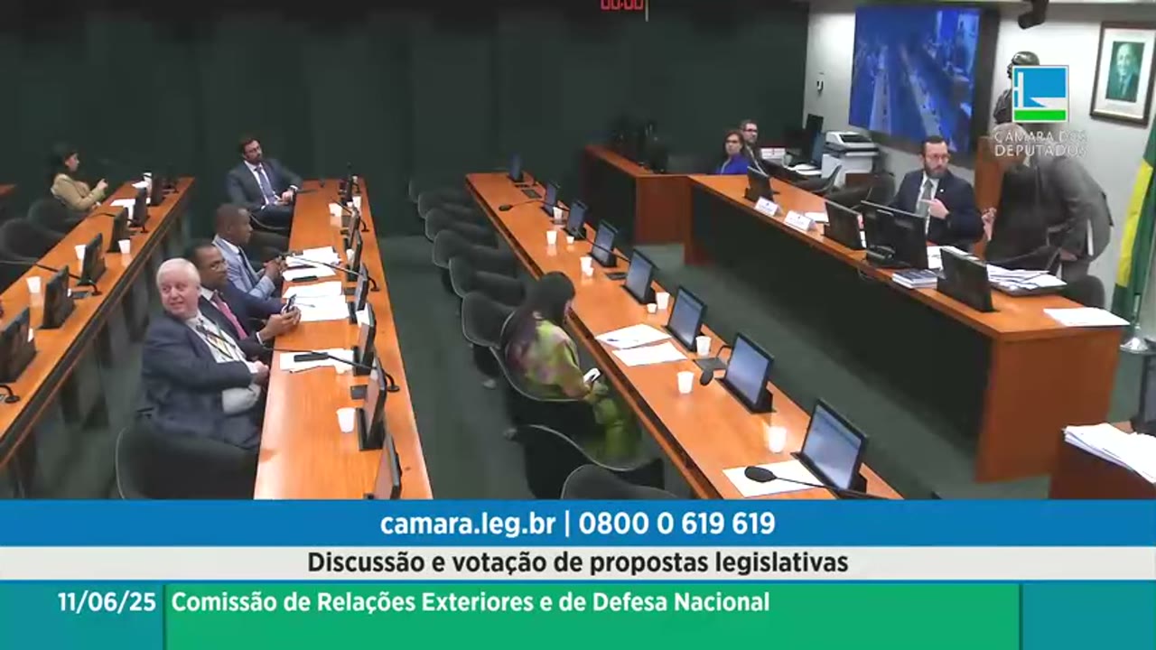 Vídeo do evento em 2:01:54