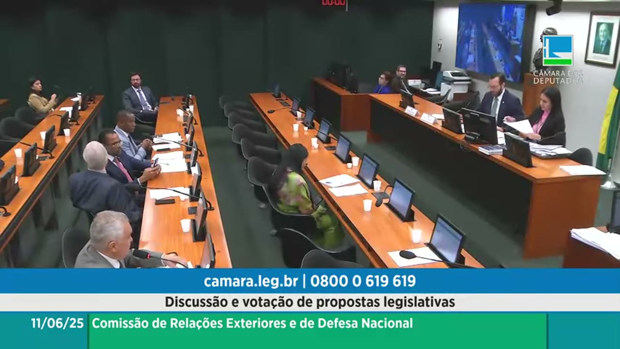 Vídeo do evento em 2:02:13