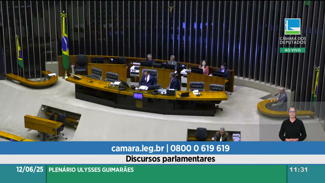 Vídeo do evento em 2:21:22