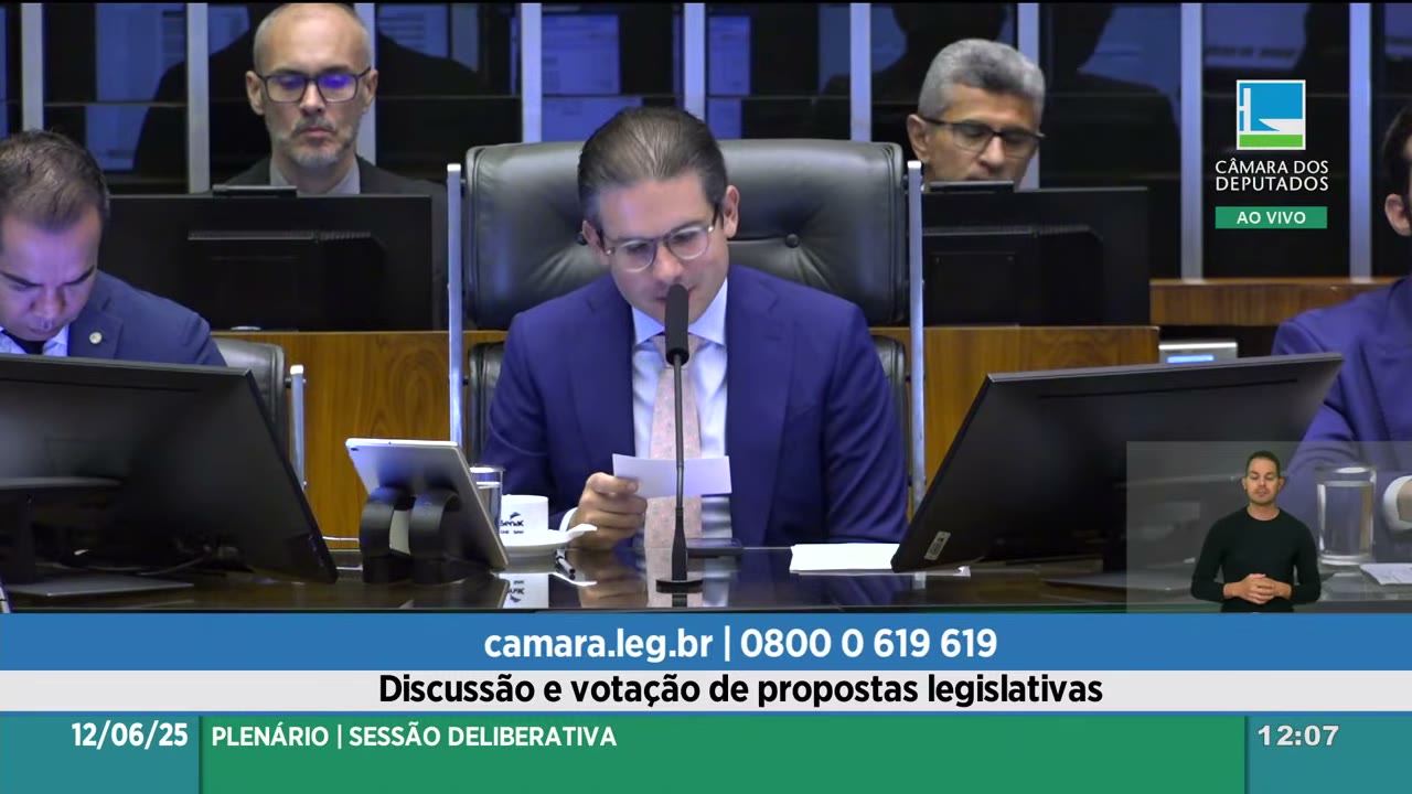 Vídeo do evento em 2:57:02