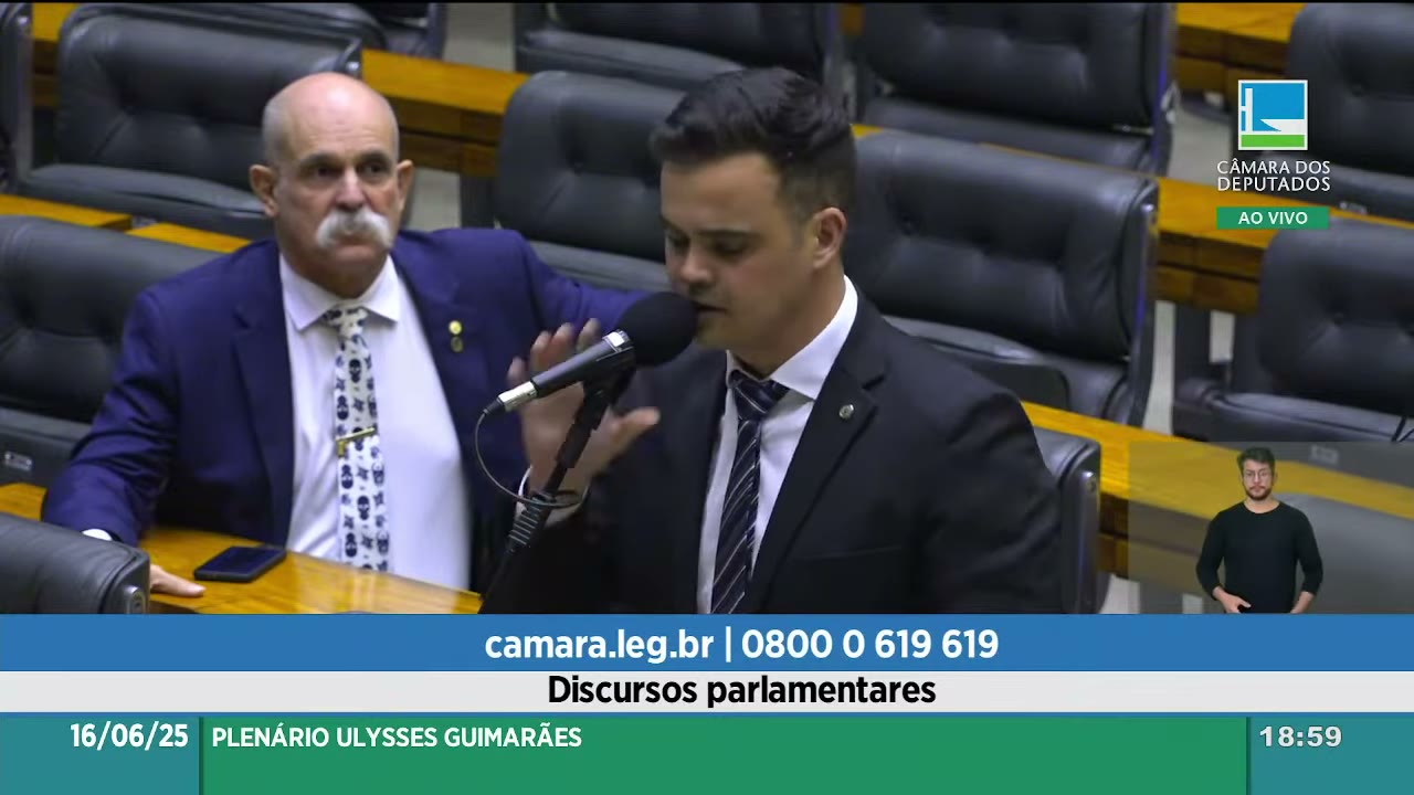 Vídeo do evento em 1:00:03