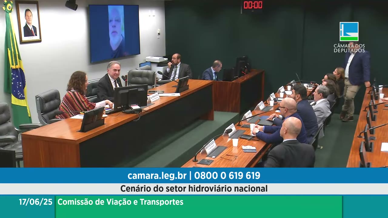 Vídeo do evento em 1:44:30