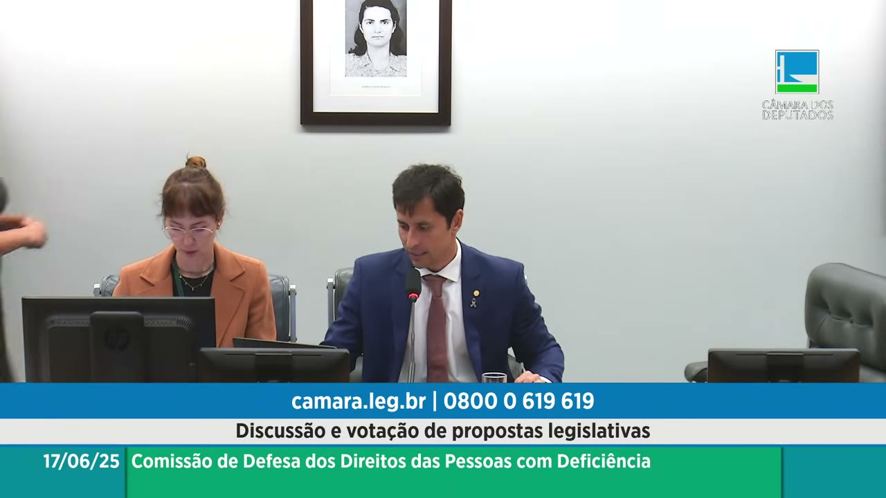 Vídeo do evento em 1:02:27
