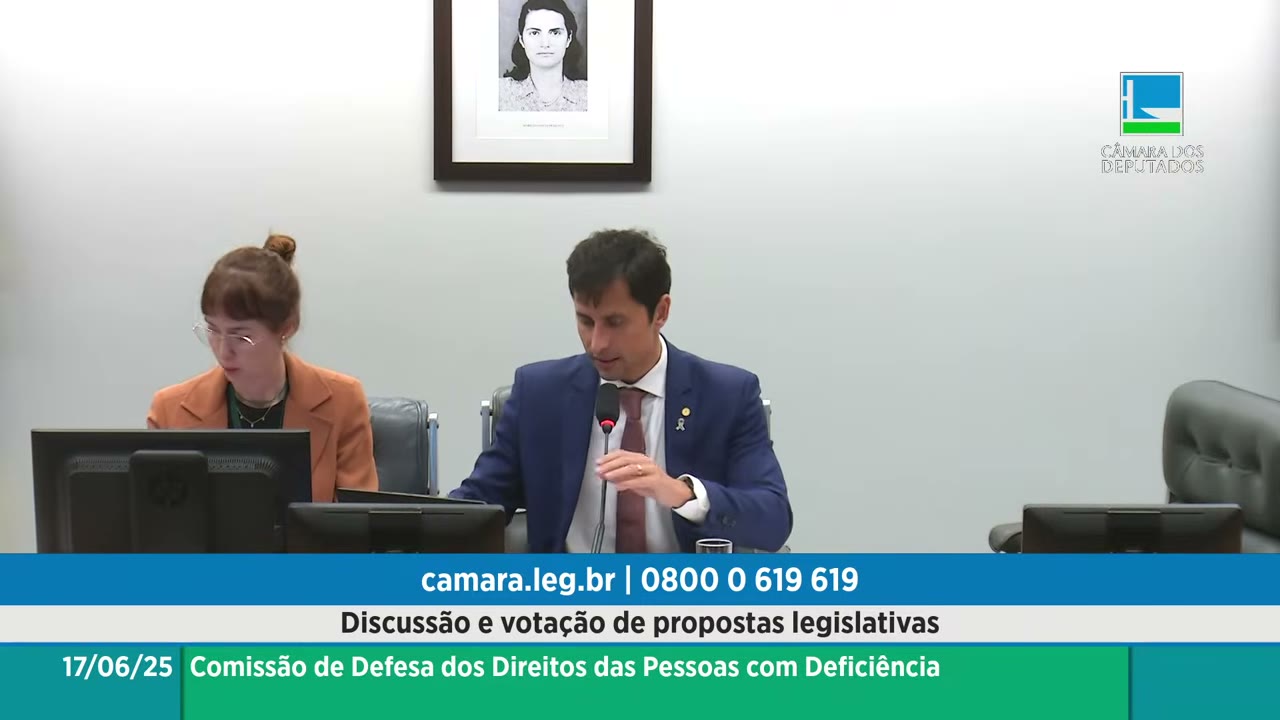 Vídeo do evento em 1:07:29