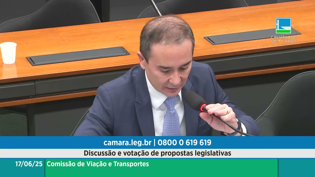 Vídeo do evento em 1:01:24