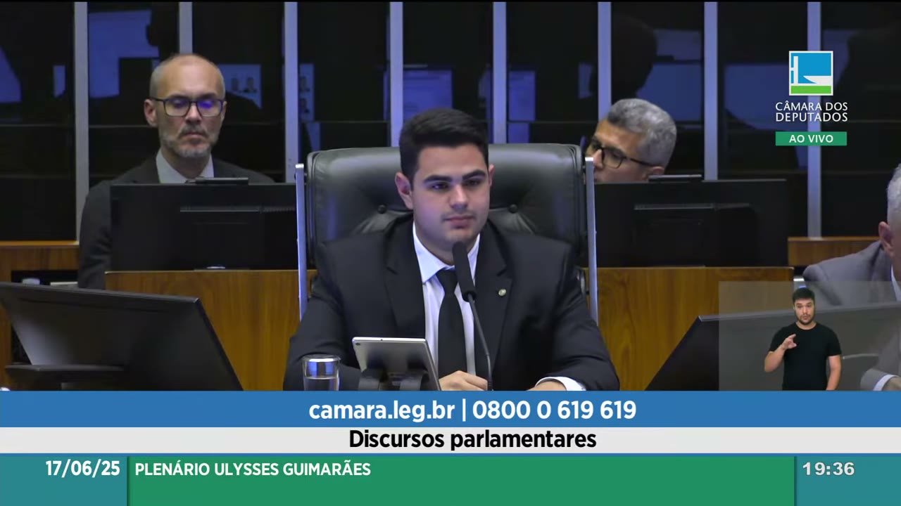 Vídeo do evento em 1:00:40