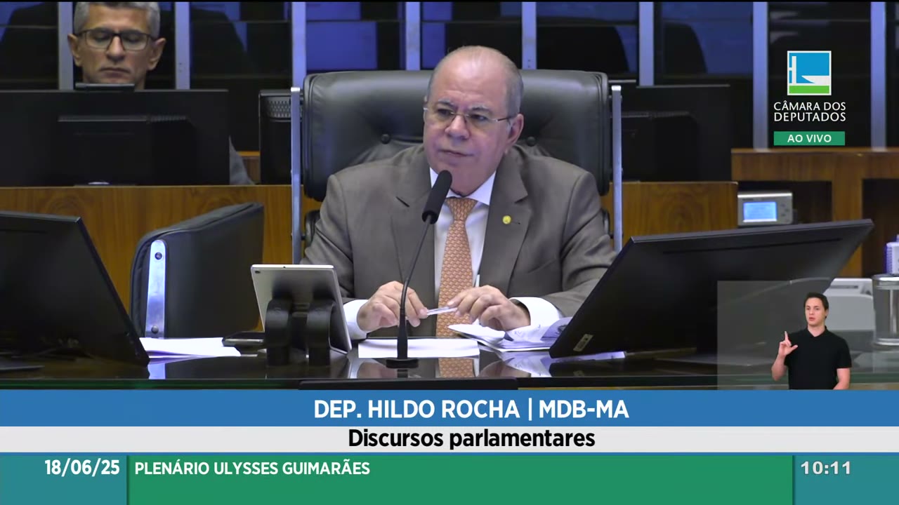 Vídeo do evento em 1:00:54
