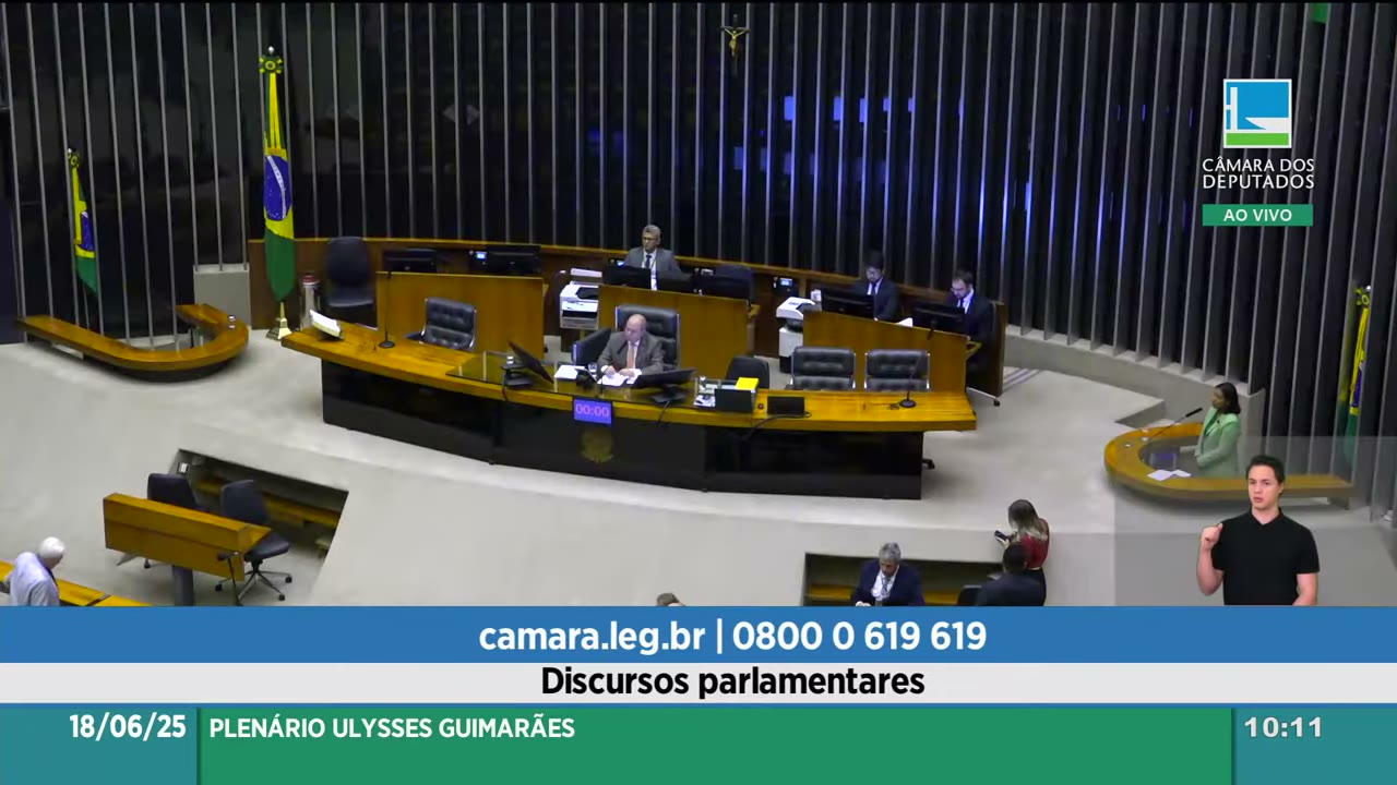 Vídeo do evento em 1:00:56