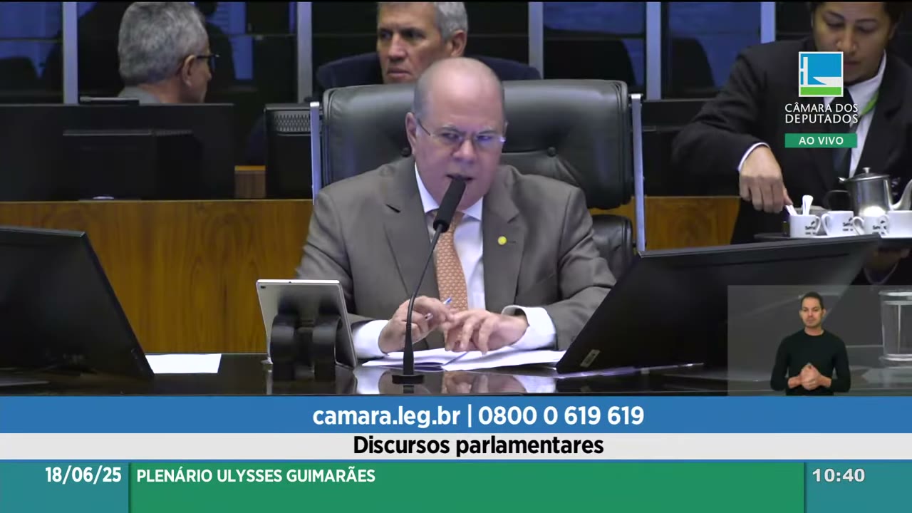 Vídeo do evento em 1:29:40