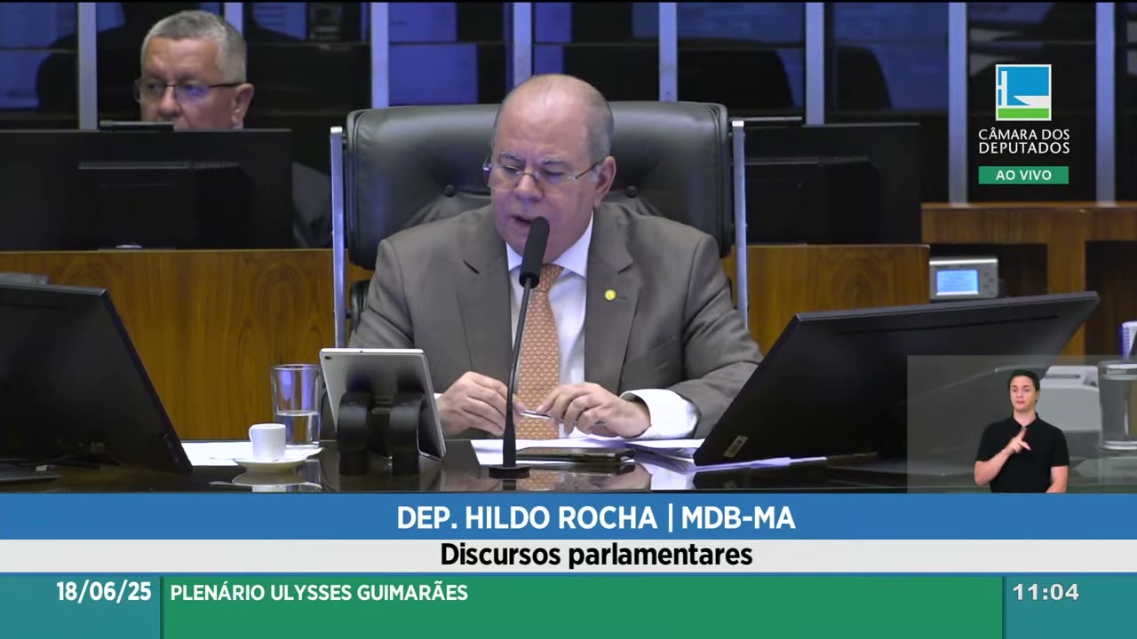 Vídeo do evento em 1:54:03