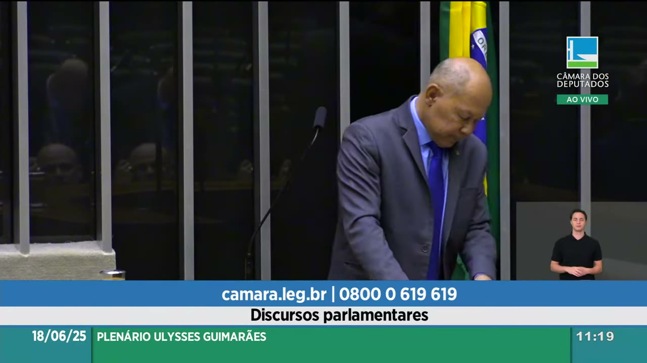 Vídeo do evento em 2:08:59