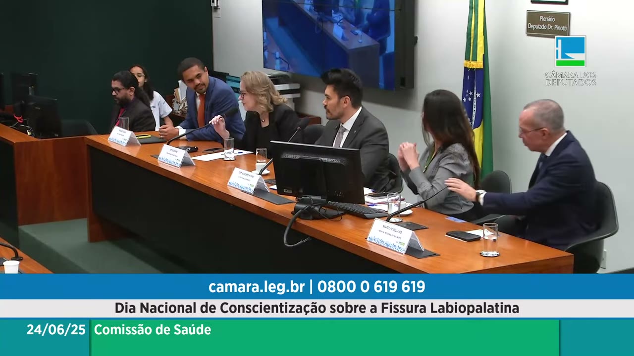 Vídeo do evento em 1:06:40