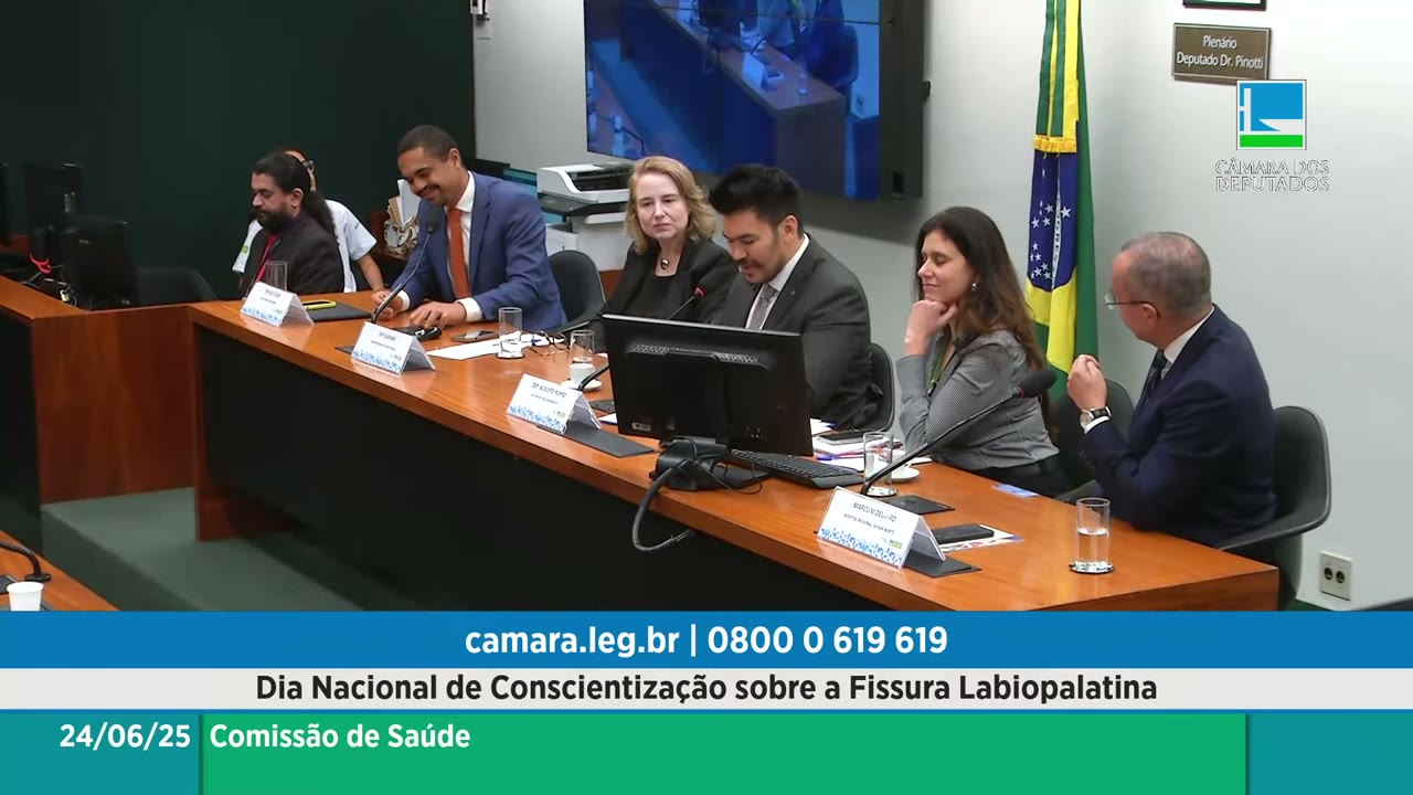Vídeo do evento em 1:07:38