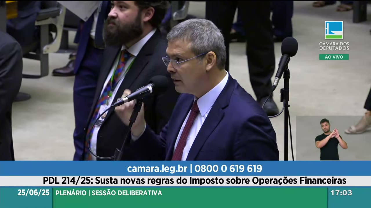 Vídeo do evento em 1:32:49