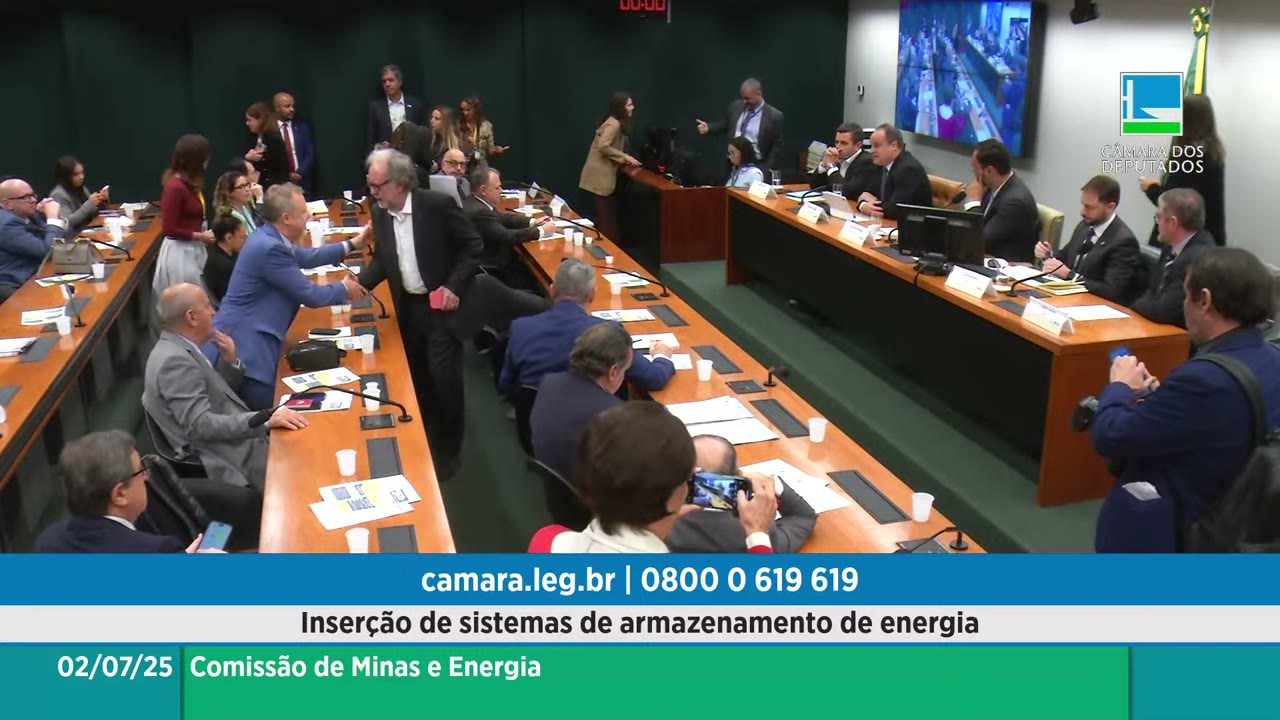 Vídeo do evento em 2:14:02