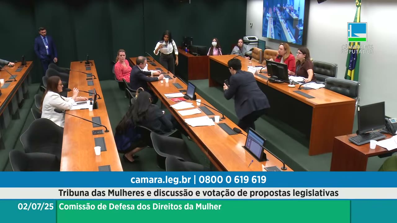 Vídeo do evento em 1:48:26