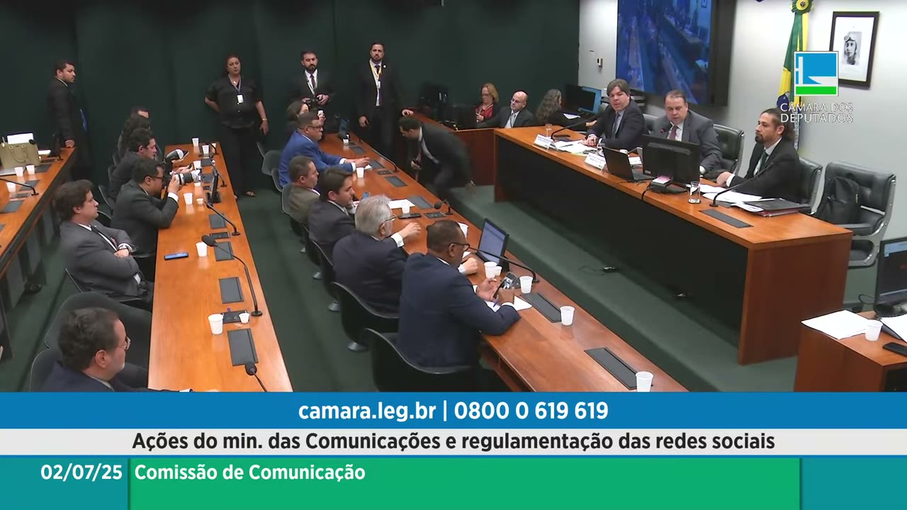 Vídeo do evento em 1:16:54