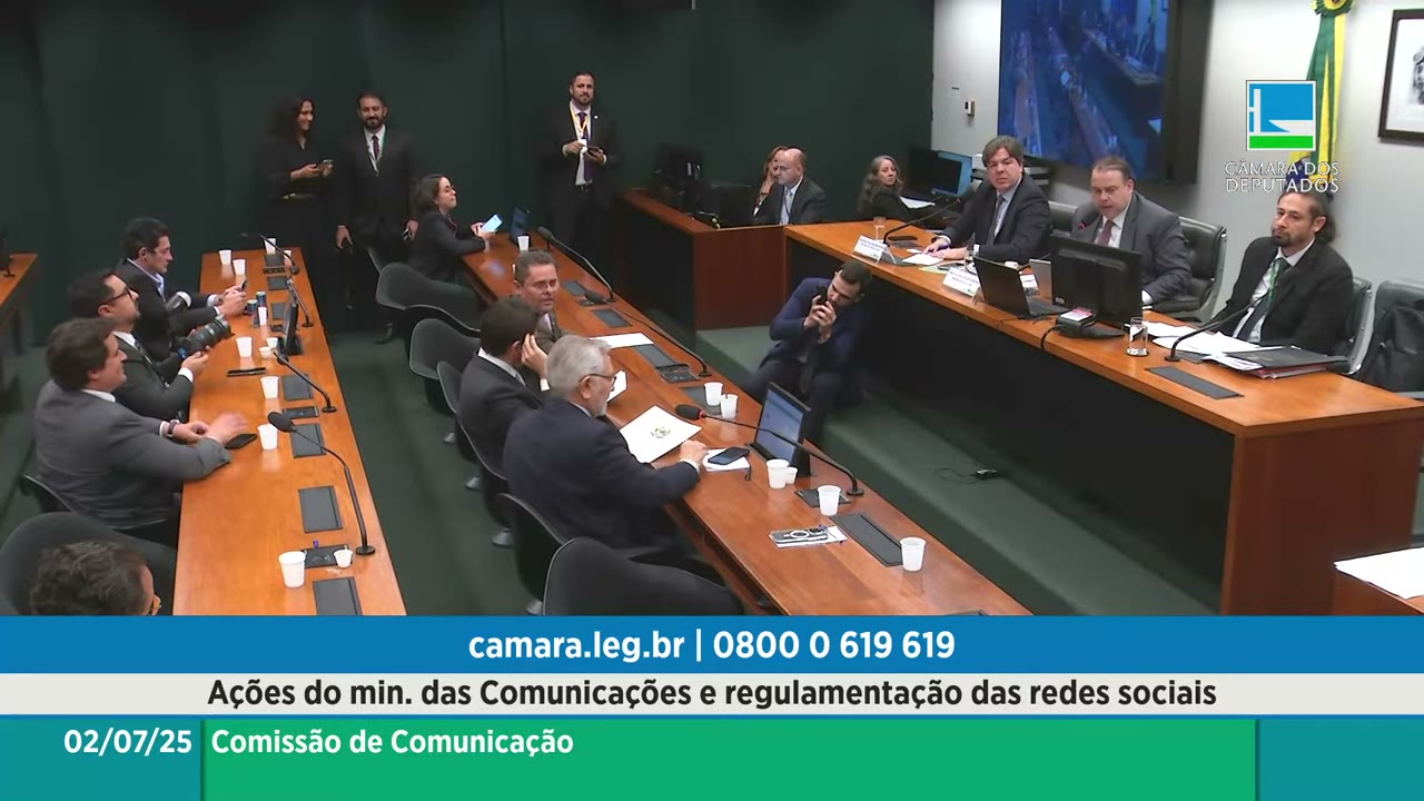 Vídeo do evento em 1:30:08