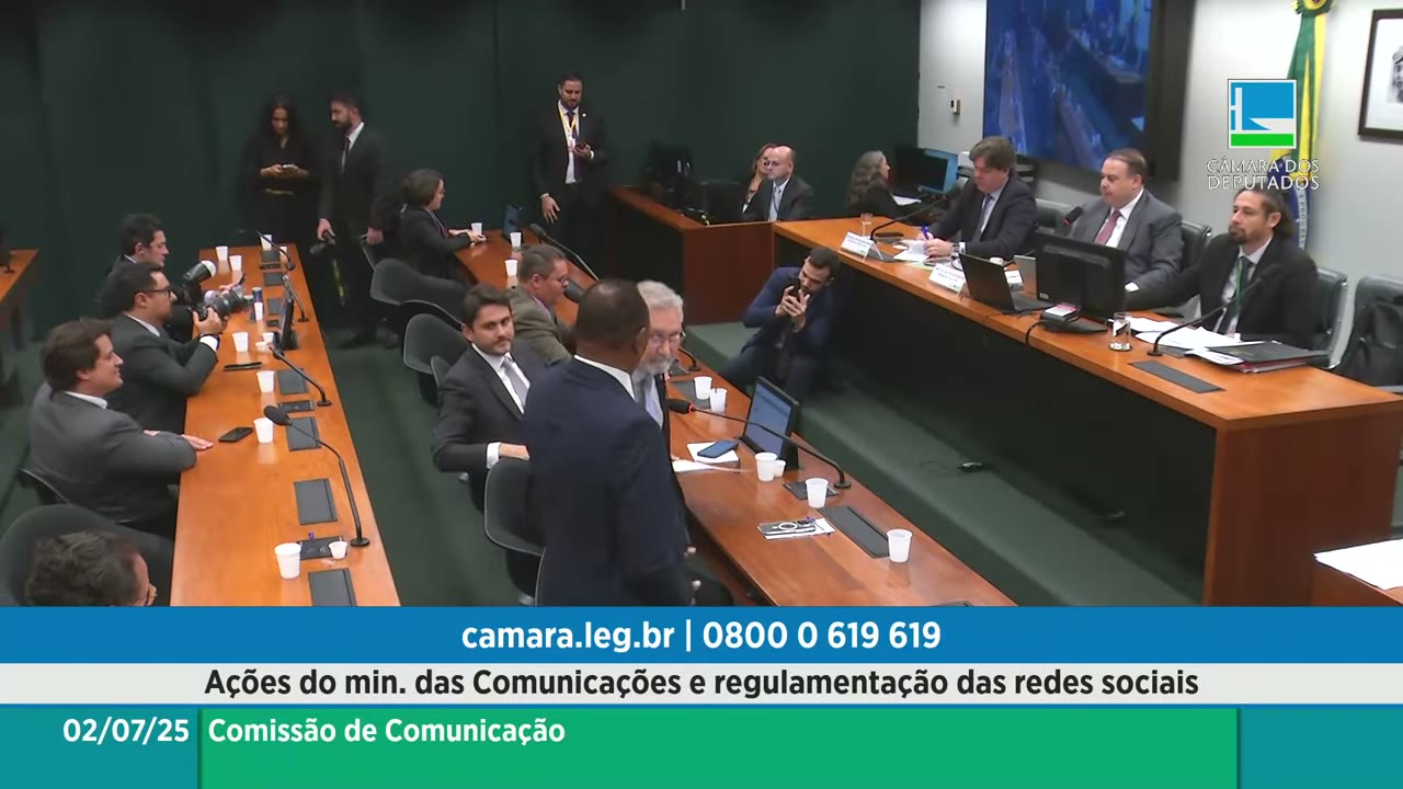 Vídeo do evento em 1:30:14