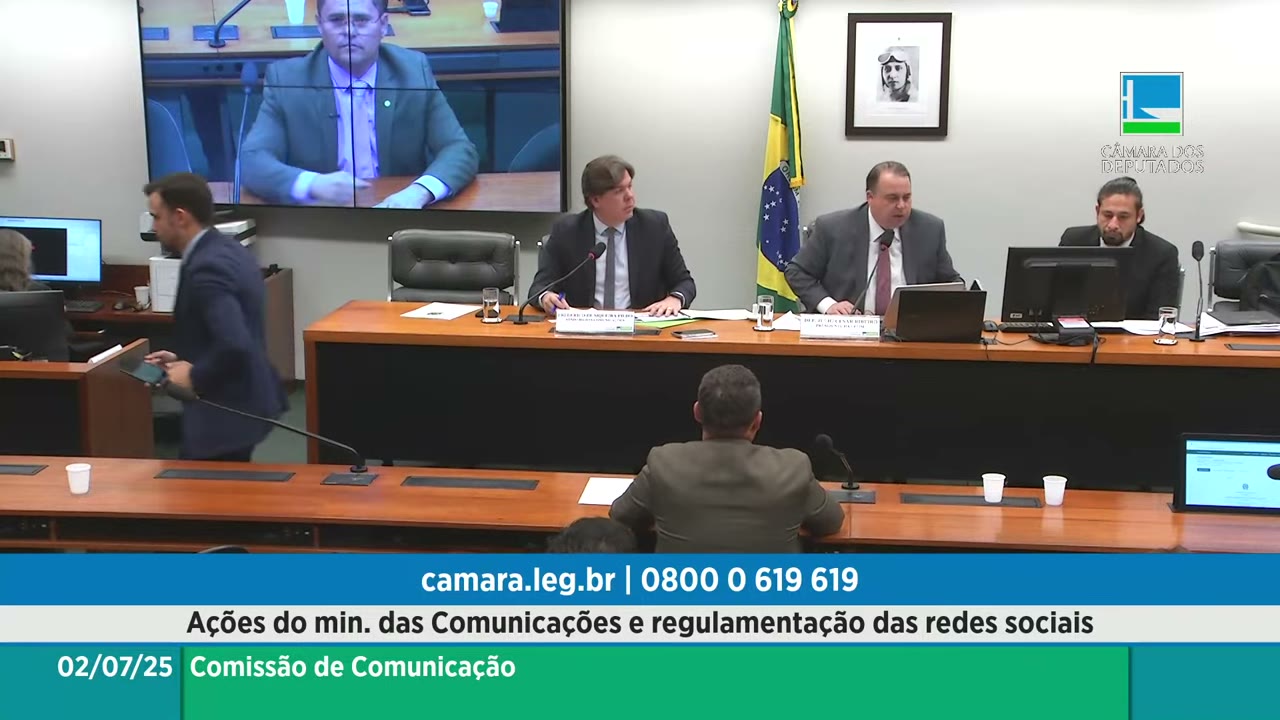 Vídeo do evento em 1:32:37