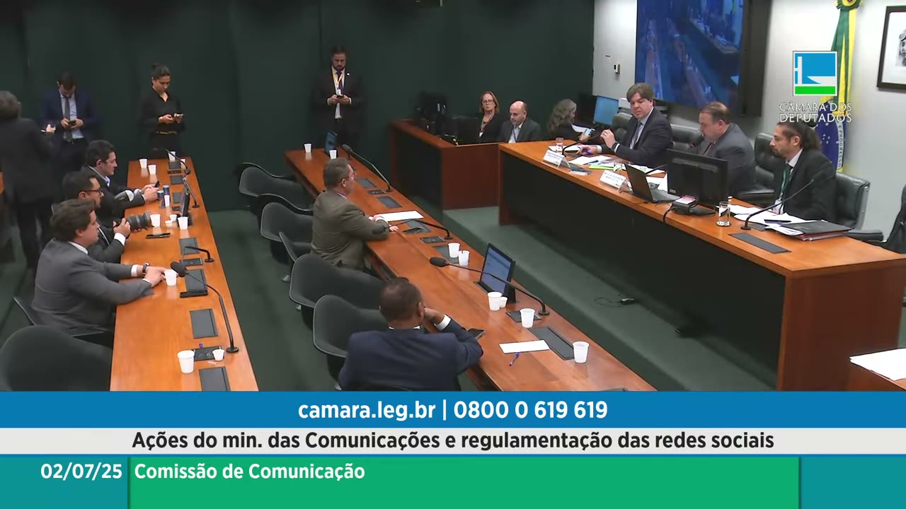 Vídeo do evento em 1:36:20