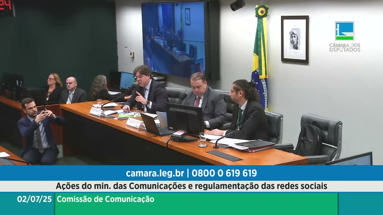 Vídeo do evento em 1:40:02