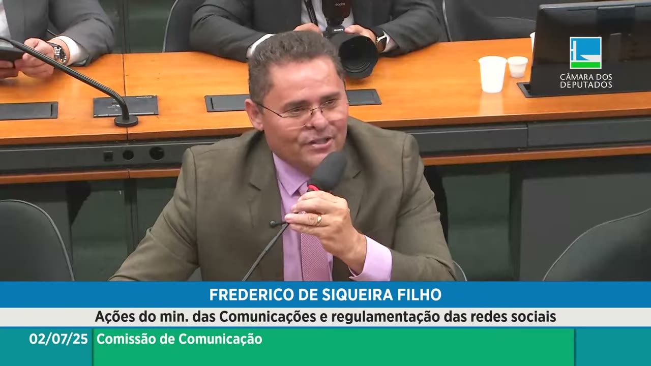 Vídeo do evento em 1:41:01