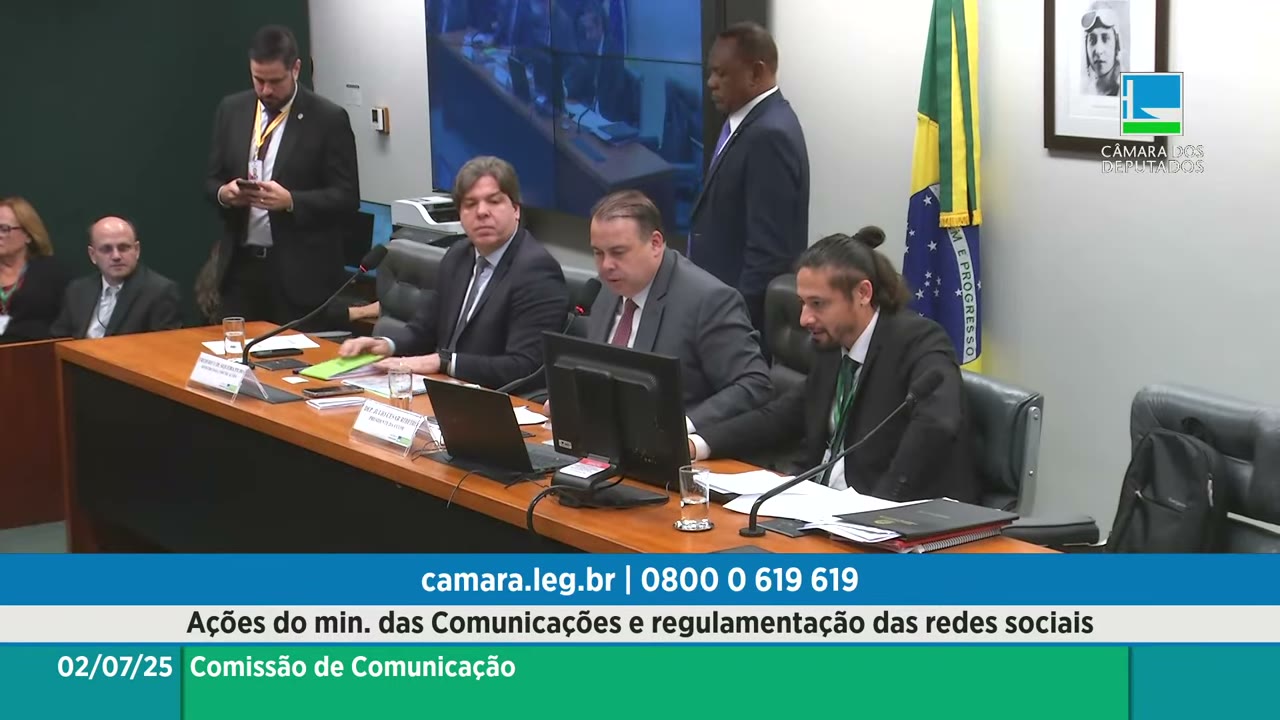 Vídeo do evento em 1:48:20