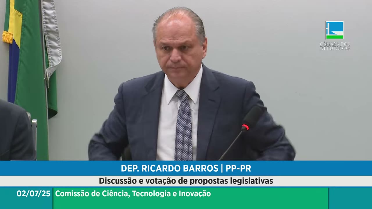 Vídeo do evento em 1:05:35